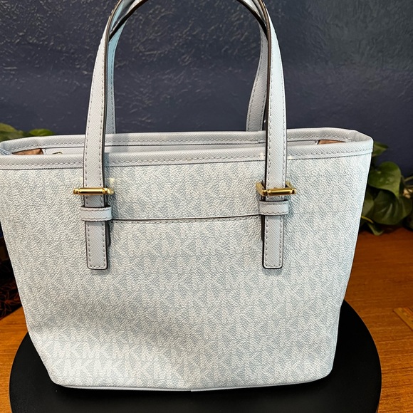 NWT Michael Kors light blue Crossbody bag and wallet - Picture 3 of 15